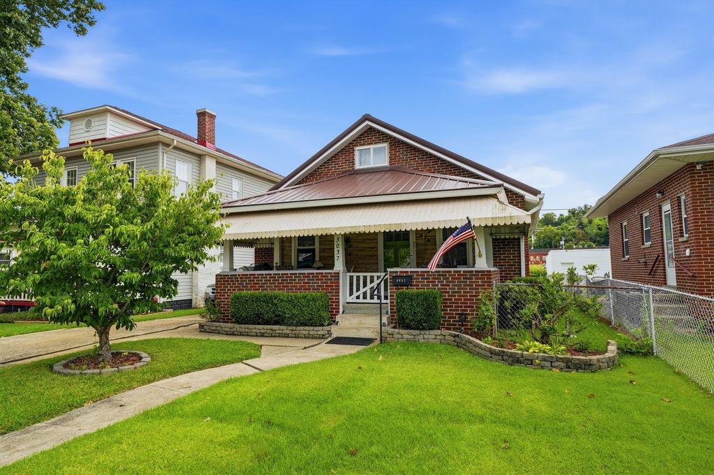 3037 Hughes Street, Huntington, WV 25704