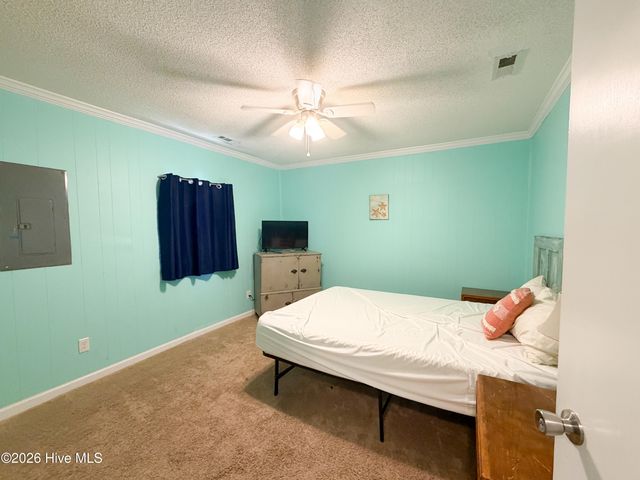 6703 13th Avenue, N Topsail Beach, NC 28460