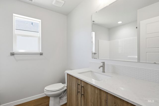 7301 W Newtown Dr, Eagle, ID 83616
