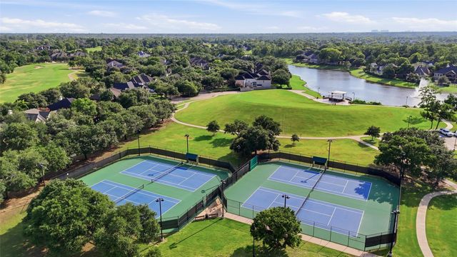 6222 Ledger Lane, Missouri City, TX 77459