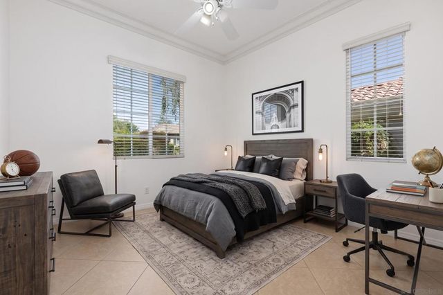 672 Inverlochy Dr, Fallbrook, CA 92028