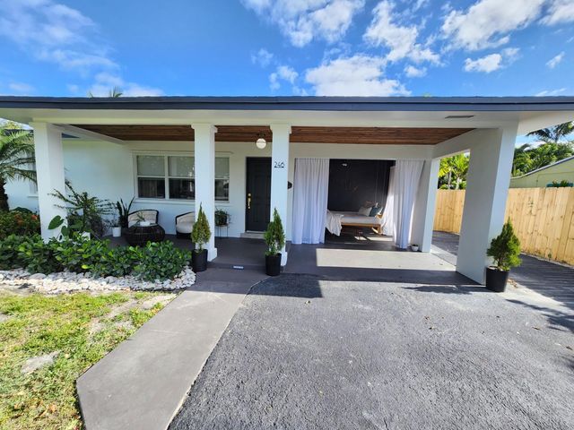 246 NE 14th Street, Delray Beach, FL 33444