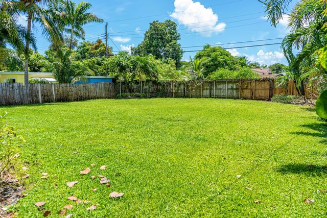 246 NE 14th Street, Delray Beach, FL 33444