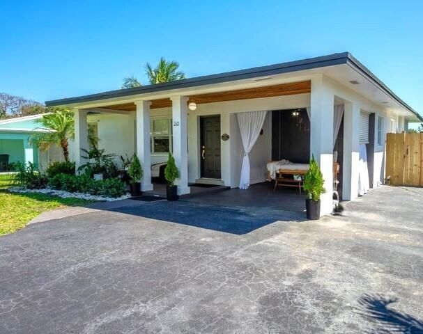 246 NE 14th Street, Delray Beach, FL 33444