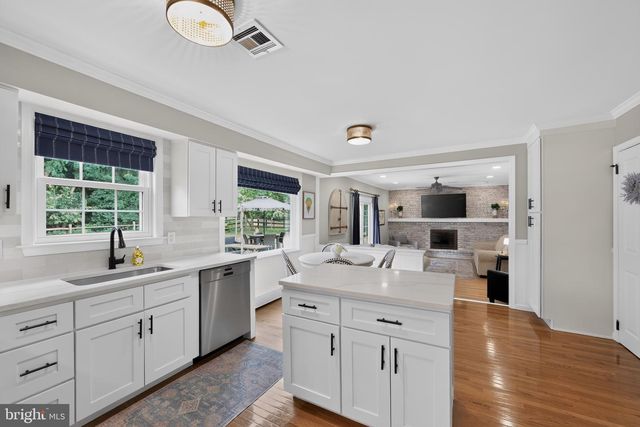 75 HAWTHORNE LN, Phoenixville, PA 19460