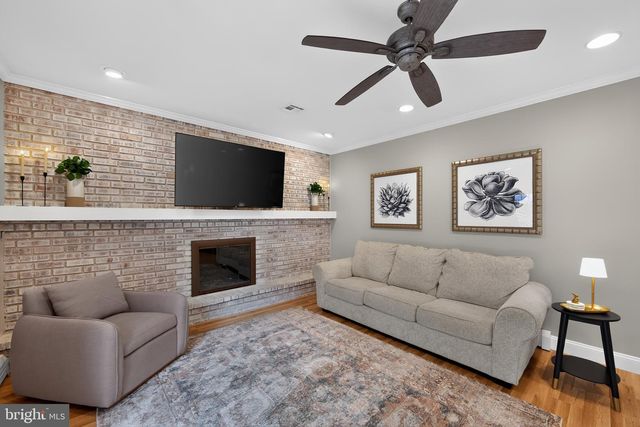 75 HAWTHORNE LN, Phoenixville, PA 19460