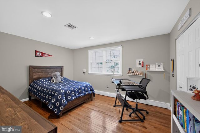 75 HAWTHORNE LN, Phoenixville, PA 19460