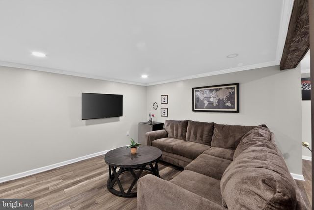 75 HAWTHORNE LN, Phoenixville, PA 19460