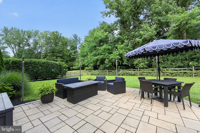 75 HAWTHORNE LN, Phoenixville, PA 19460