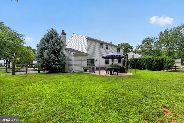 75 HAWTHORNE LN, Phoenixville, PA 19460