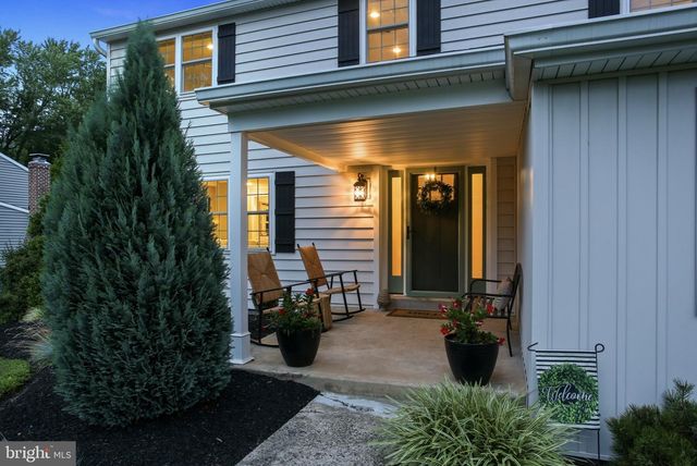75 HAWTHORNE LN, Phoenixville, PA 19460