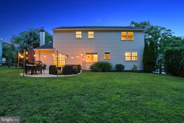 75 HAWTHORNE LN, Phoenixville, PA 19460