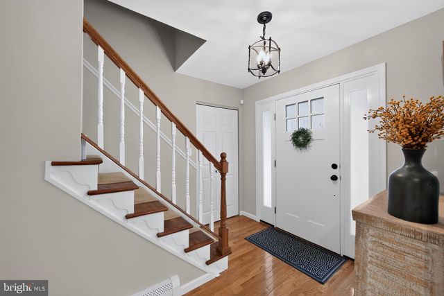 75 HAWTHORNE LN, Phoenixville, PA 19460