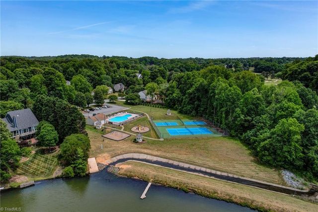 4400 Natural Lake Court, Greensboro, NC 27410