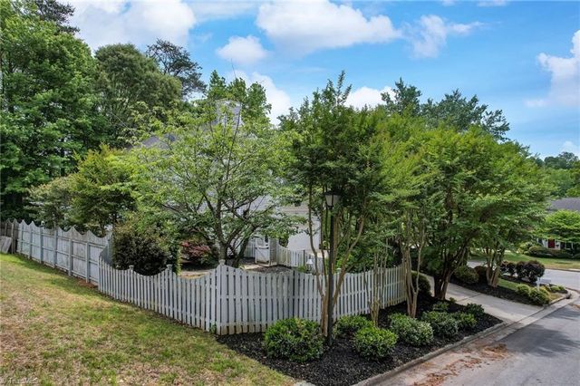 4400 Natural Lake Court, Greensboro, NC 27410