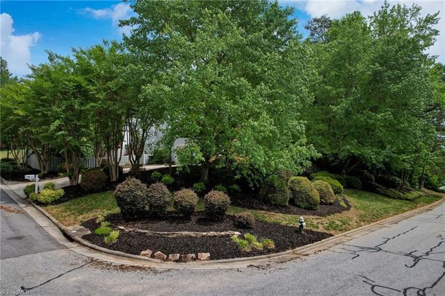 4400 Natural Lake Court, Greensboro, NC 27410