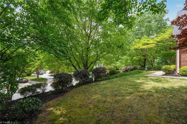 4400 Natural Lake Court, Greensboro, NC 27410
