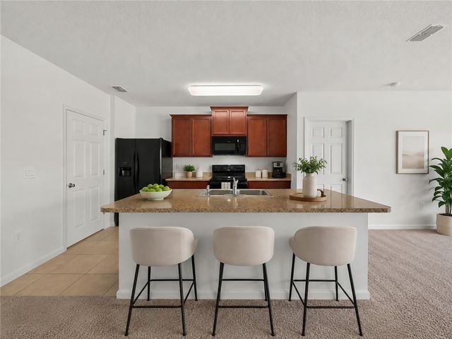 3330 Rockport Street SW, Vero Beach, FL 32968