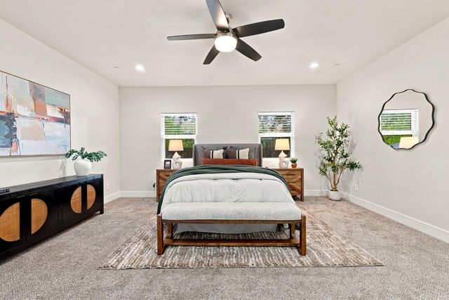5027 Engle Rd, Carmichael, CA 95608