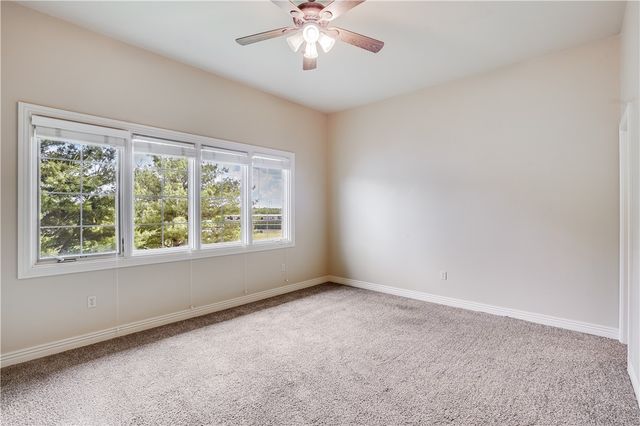 2712 S Everest Avenue, Rogers, AR 72758