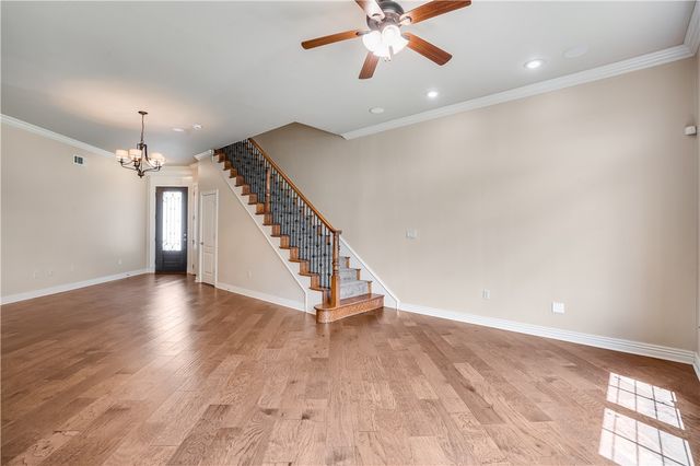 2712 S Everest Avenue, Rogers, AR 72758