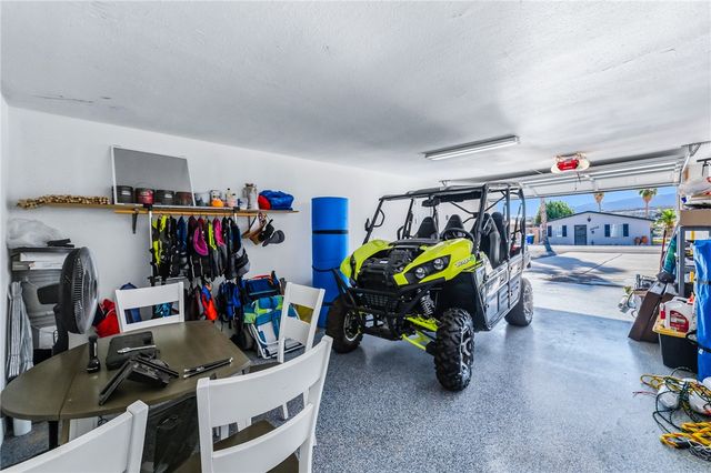 2403 Castle Rock Circle, Bullhead City, AZ 86442