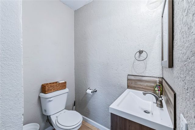 2403 Castle Rock Circle, Bullhead City, AZ 86442