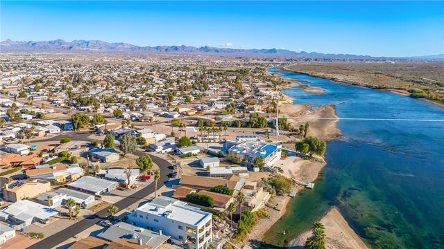 2403 Castle Rock Circle, Bullhead City, AZ 86442