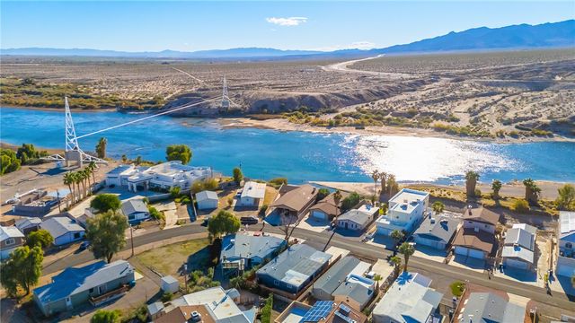 2403 Castle Rock Circle, Bullhead City, AZ 86442