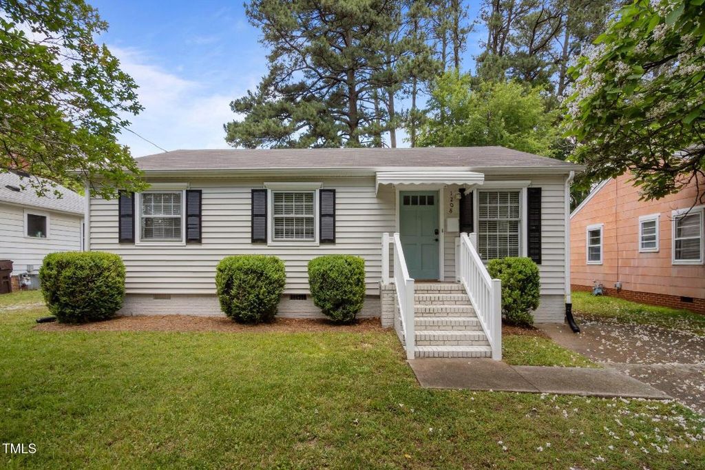 1208 W Murray Avenue, Durham, NC 27704