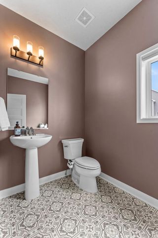 20391 Greengate Court, Lakeville, MN 55044