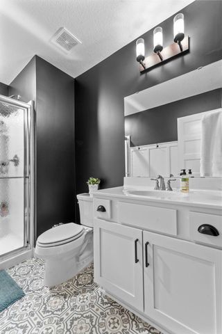 20391 Greengate Court, Lakeville, MN 55044