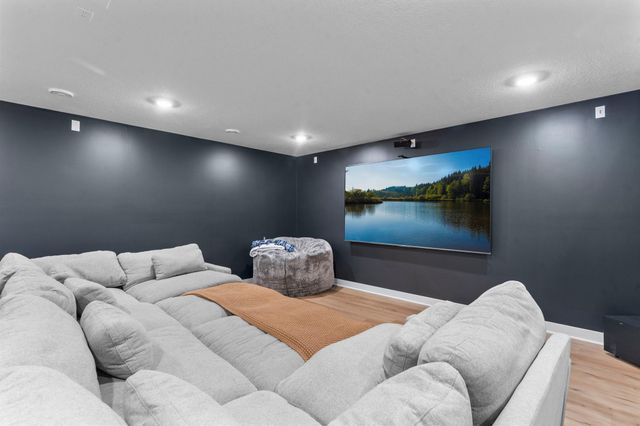 20391 Greengate Court, Lakeville, MN 55044