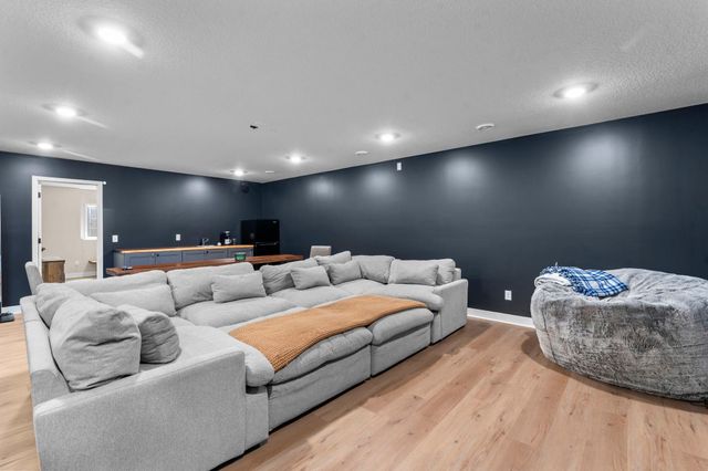 20391 Greengate Court, Lakeville, MN 55044