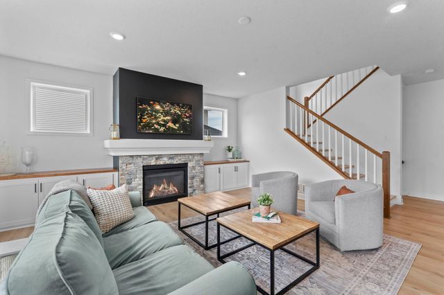 20391 Greengate Court, Lakeville, MN 55044