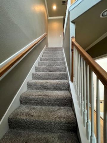 1433 Kipp Avenue, Kemah, TX 77565