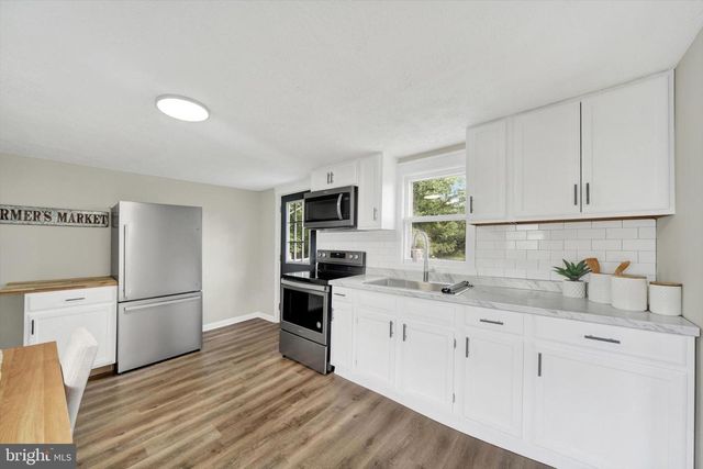 6011 CECIL AVE, Baltimore, MD 21207
