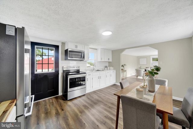 6011 CECIL AVE, Baltimore, MD 21207