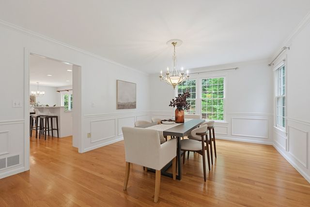 78 Duck Pond Dr, Groton, MA 01450