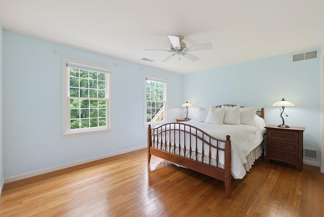 78 Duck Pond Dr, Groton, MA 01450