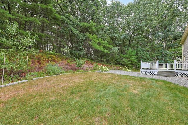 78 Duck Pond Dr, Groton, MA 01450