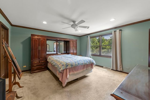 228 Winslow Court, Naperville, IL 60565