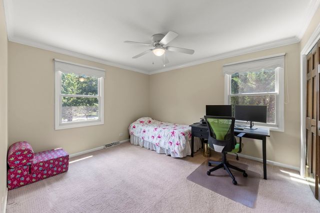 228 Winslow Court, Naperville, IL 60565