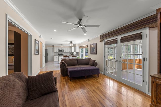 228 Winslow Court, Naperville, IL 60565