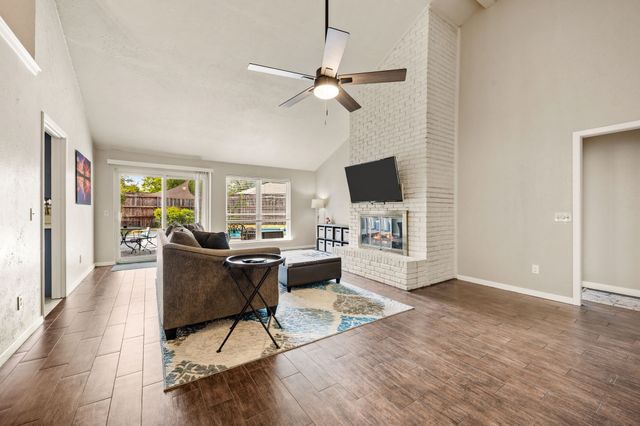 2405 Ridgewood Drive, Plano, TX 75074