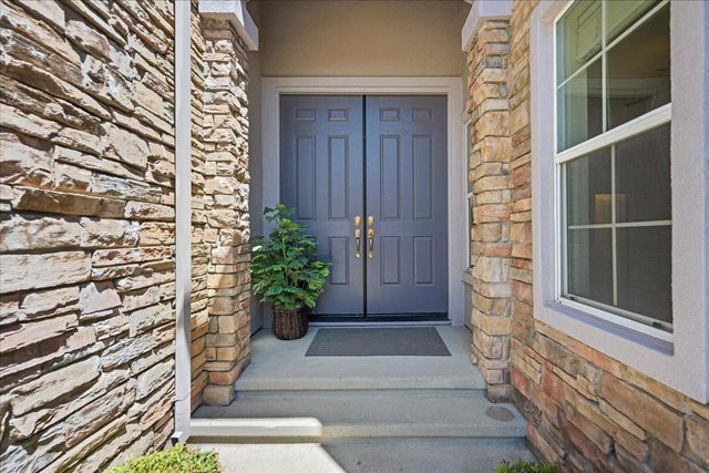 3212 Puerto Rico Rd, West Sacramento, CA 95691
