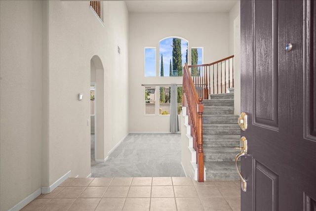 3212 Puerto Rico Rd, West Sacramento, CA 95691