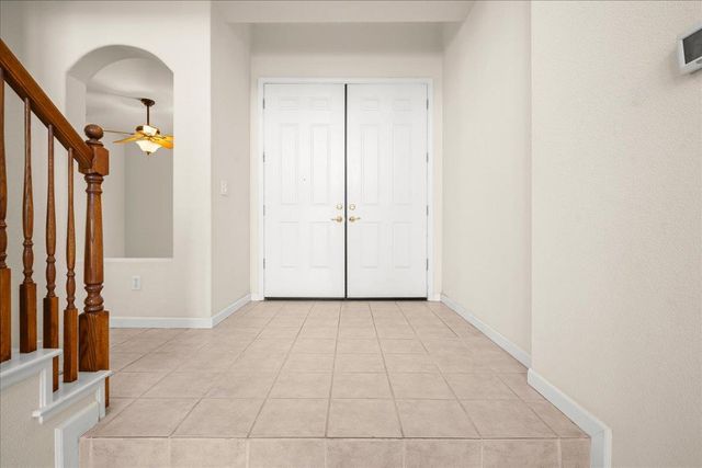 3212 Puerto Rico Rd, West Sacramento, CA 95691