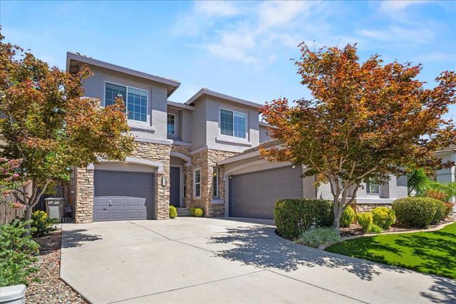 3212 Puerto Rico Rd, West Sacramento, CA 95691