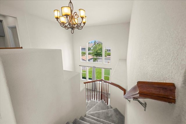 3212 Puerto Rico Rd, West Sacramento, CA 95691